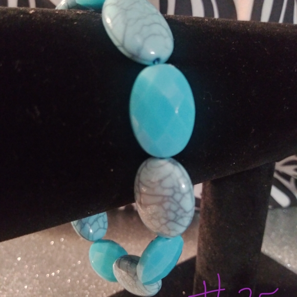 Blue Stone Beaded Bracelet - Picture 2 of 3